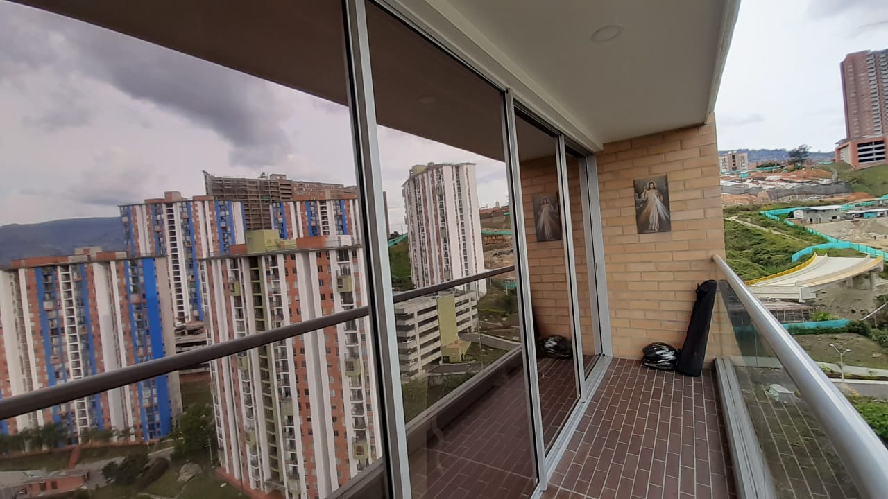 WhatsApp Image 2022-05-20 at 11.42.31 AM