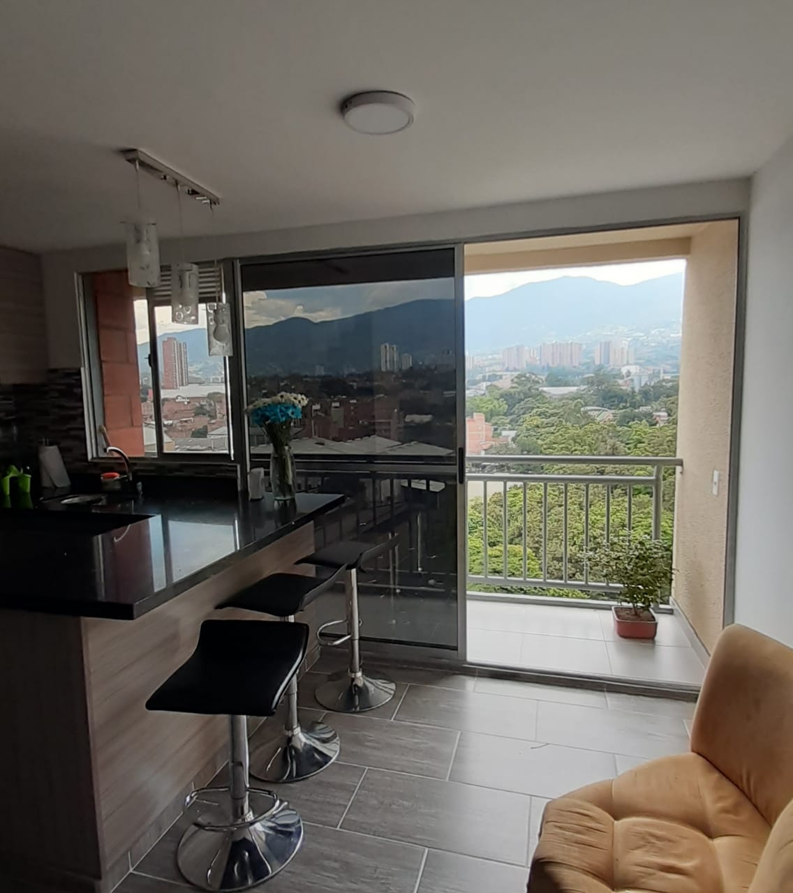 WhatsApp Image 2022-05-20 at 11.42.34 AM (1)